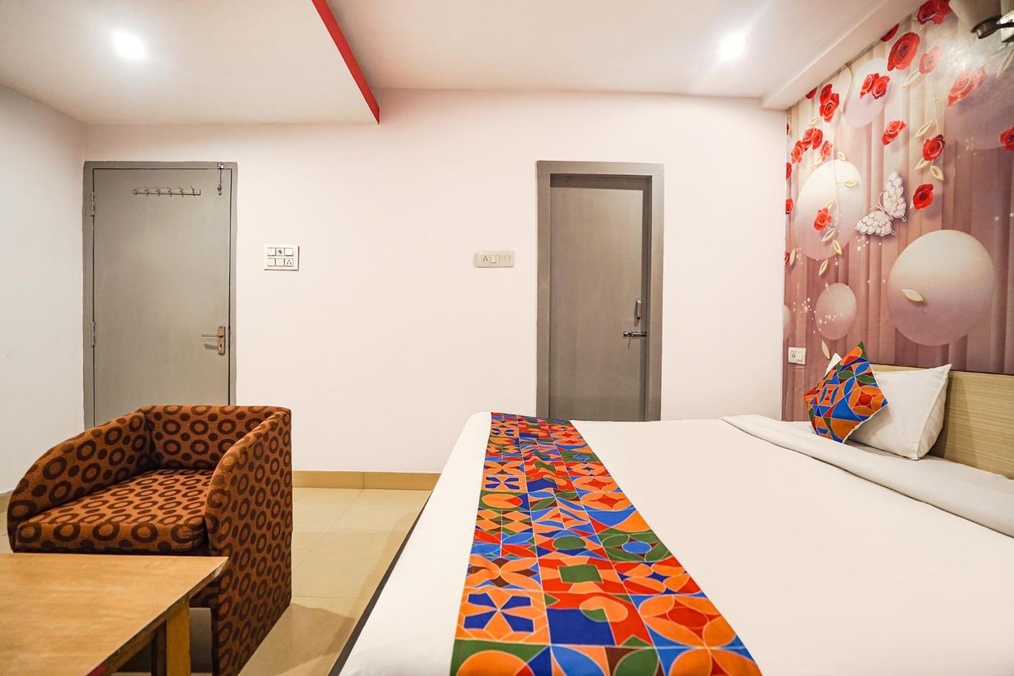 Fabexpress R Inn - Nr Prayagraj Railway Station Muthiganj Экстерьер фото