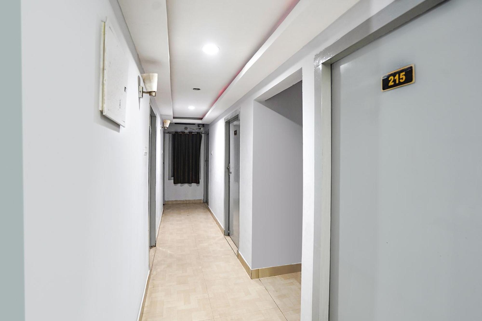 Fabexpress R Inn - Nr Prayagraj Railway Station Muthiganj Экстерьер фото
