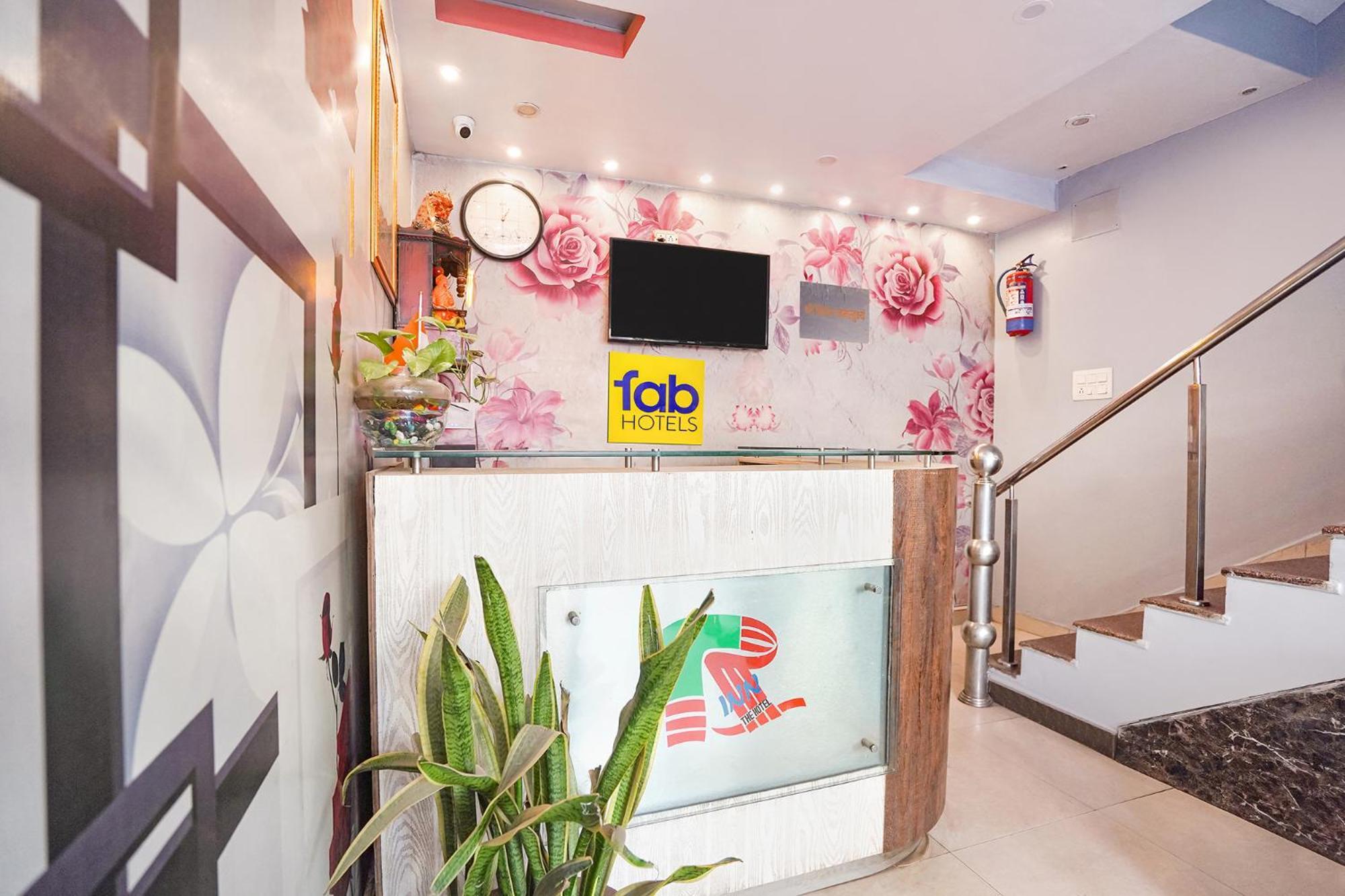 Fabexpress R Inn - Nr Prayagraj Railway Station Muthiganj Экстерьер фото
